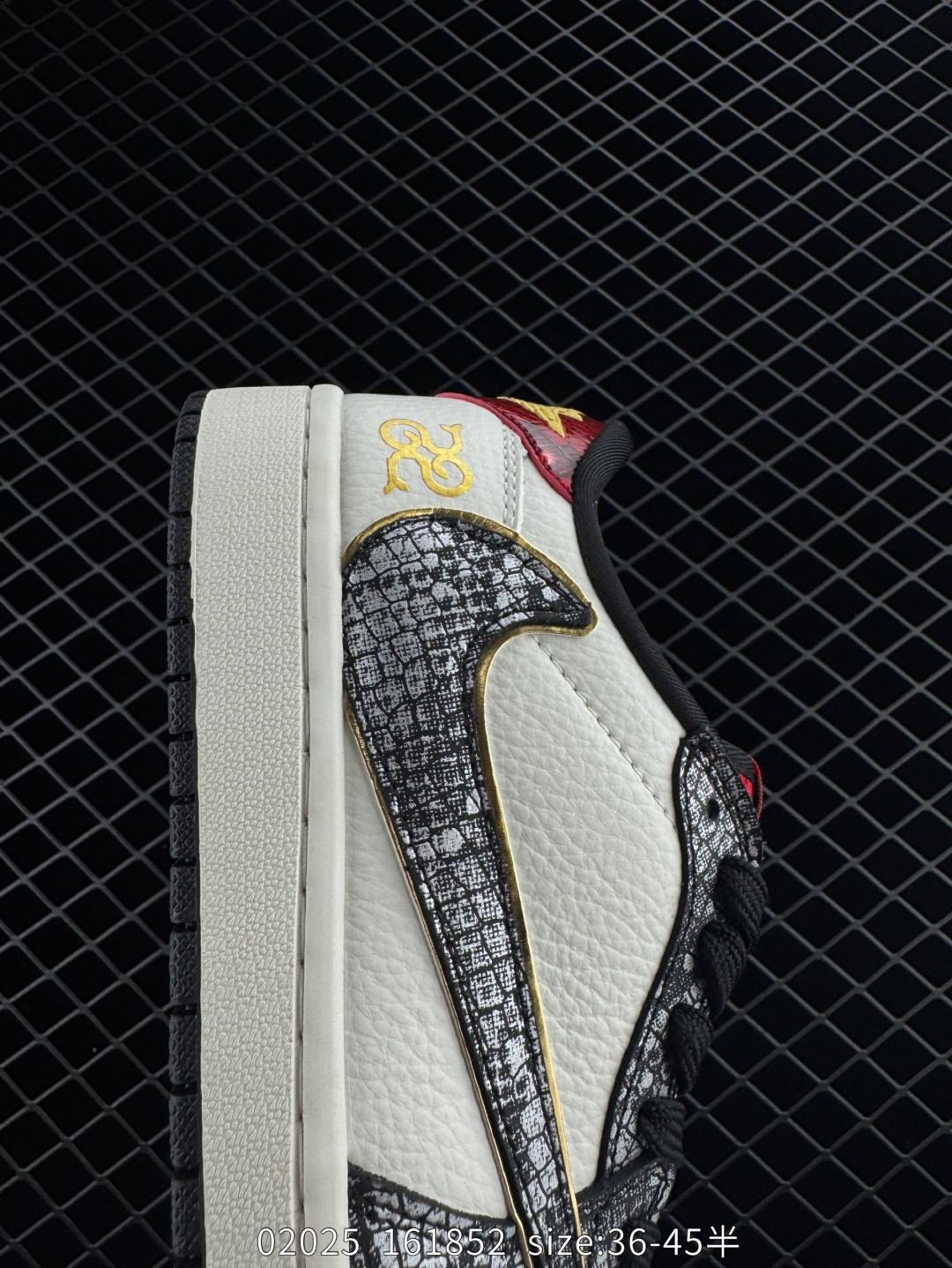 Travis Scott x Nike Air Jordan 1 Low x The North Face Air Jordan 1 Low